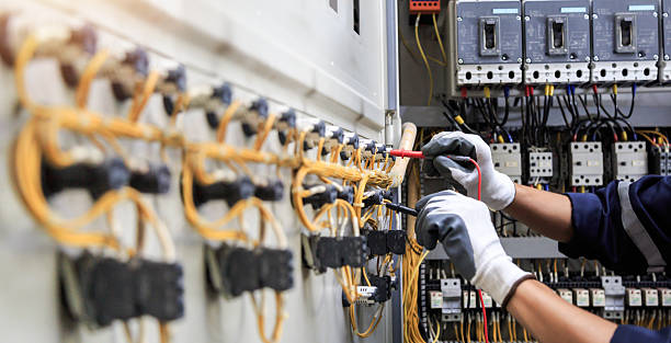 Professional Electrician technician working in Stanton, TX